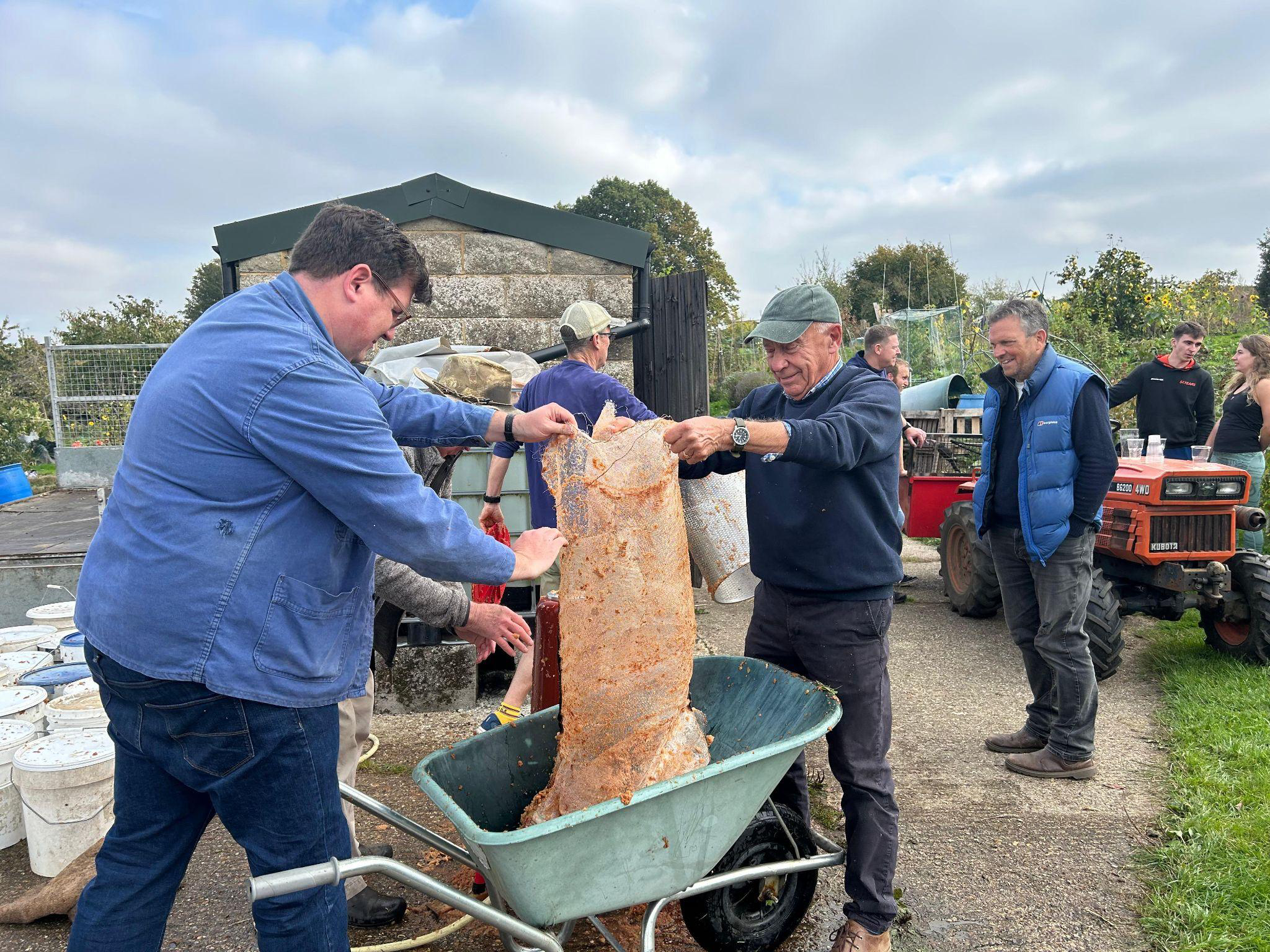 Apple pressing day photo 2